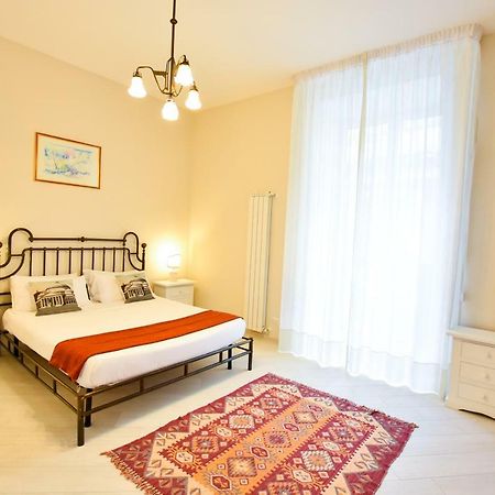 Bed and Breakfast Domus Borbonica Neapol Exteriér fotografie