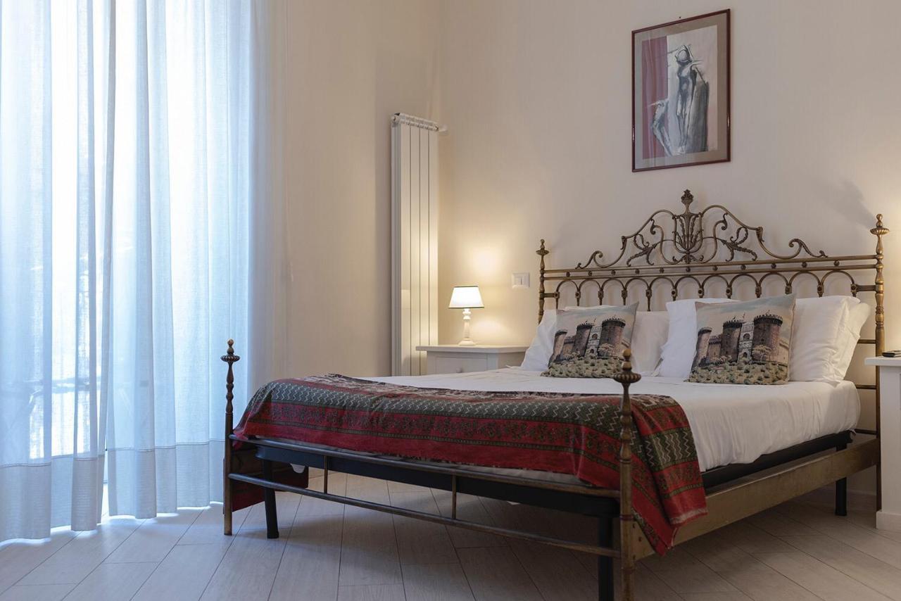 Bed and Breakfast Domus Borbonica Neapol Exteriér fotografie