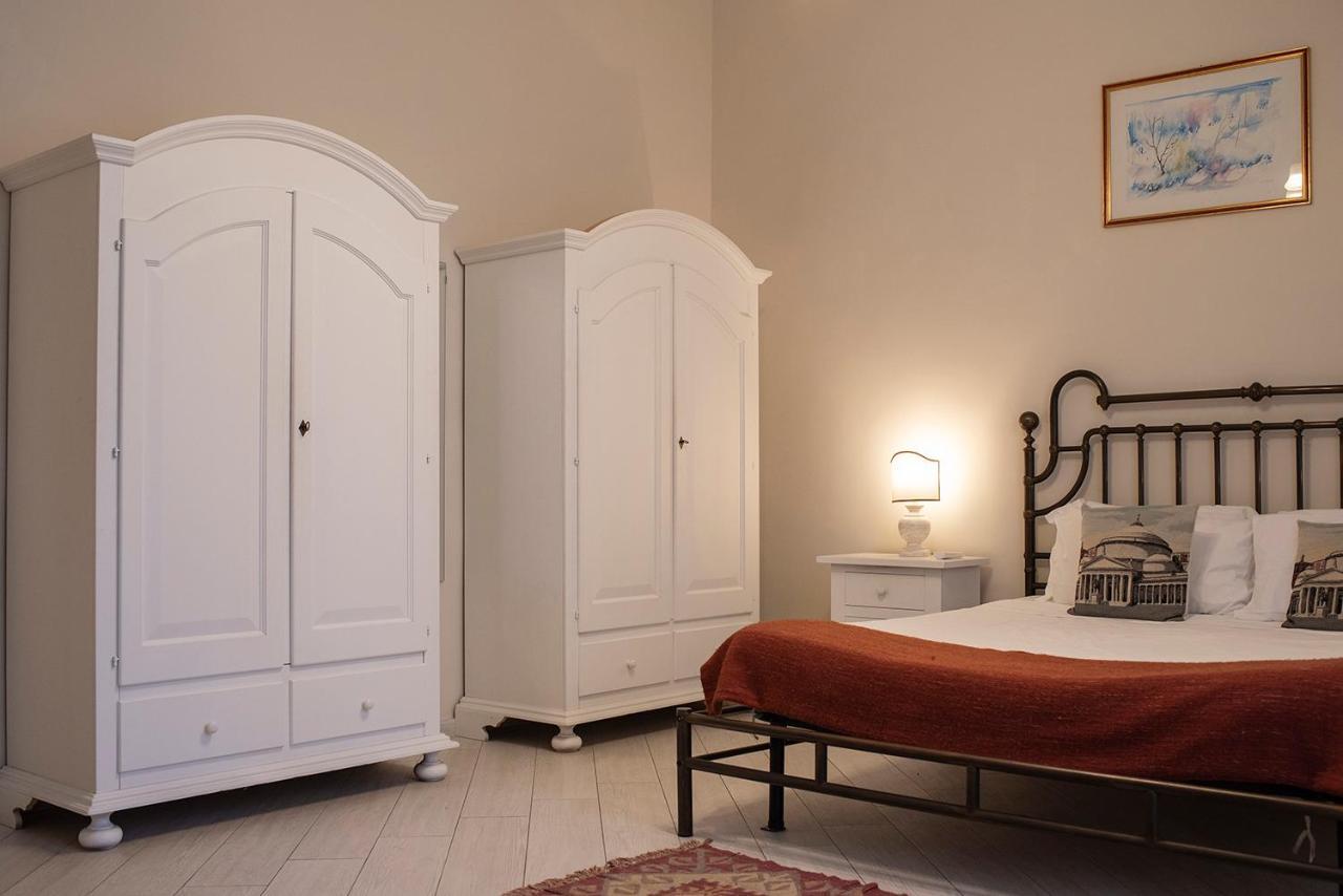Bed and Breakfast Domus Borbonica Neapol Exteriér fotografie