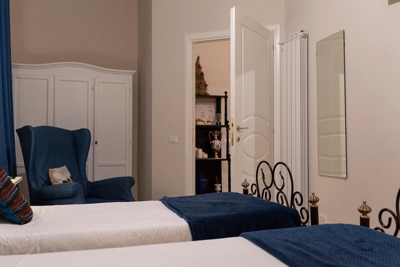 Bed and Breakfast Domus Borbonica Neapol Exteriér fotografie