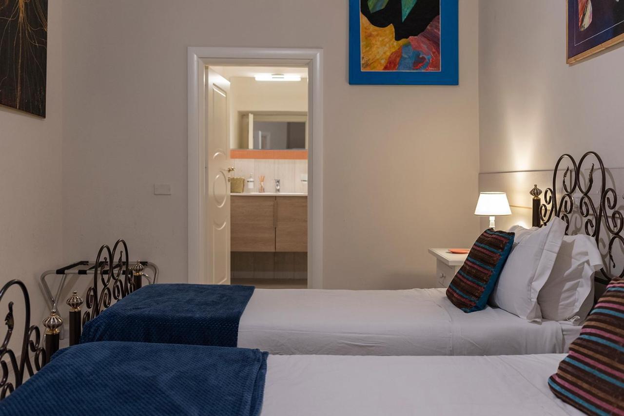Bed and Breakfast Domus Borbonica Neapol Exteriér fotografie