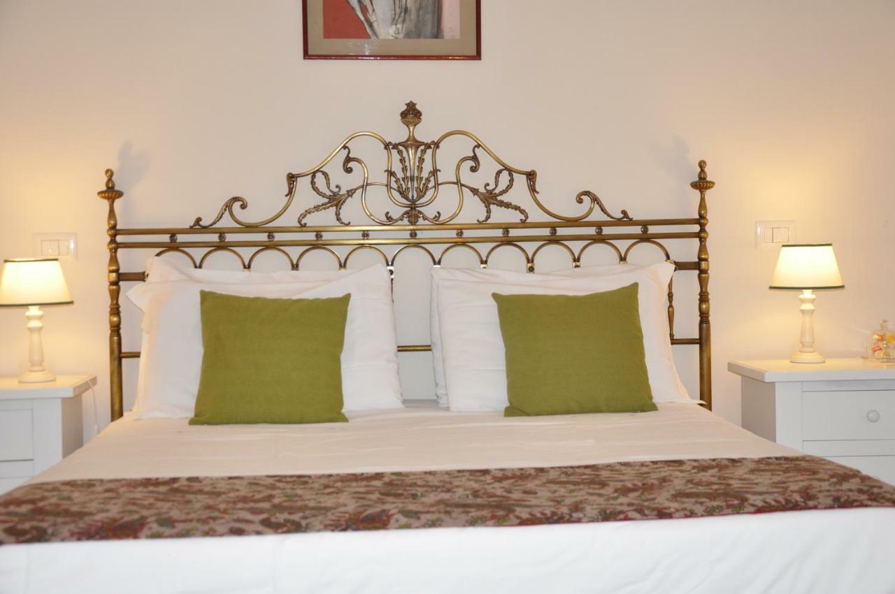 Bed and Breakfast Domus Borbonica Neapol Exteriér fotografie