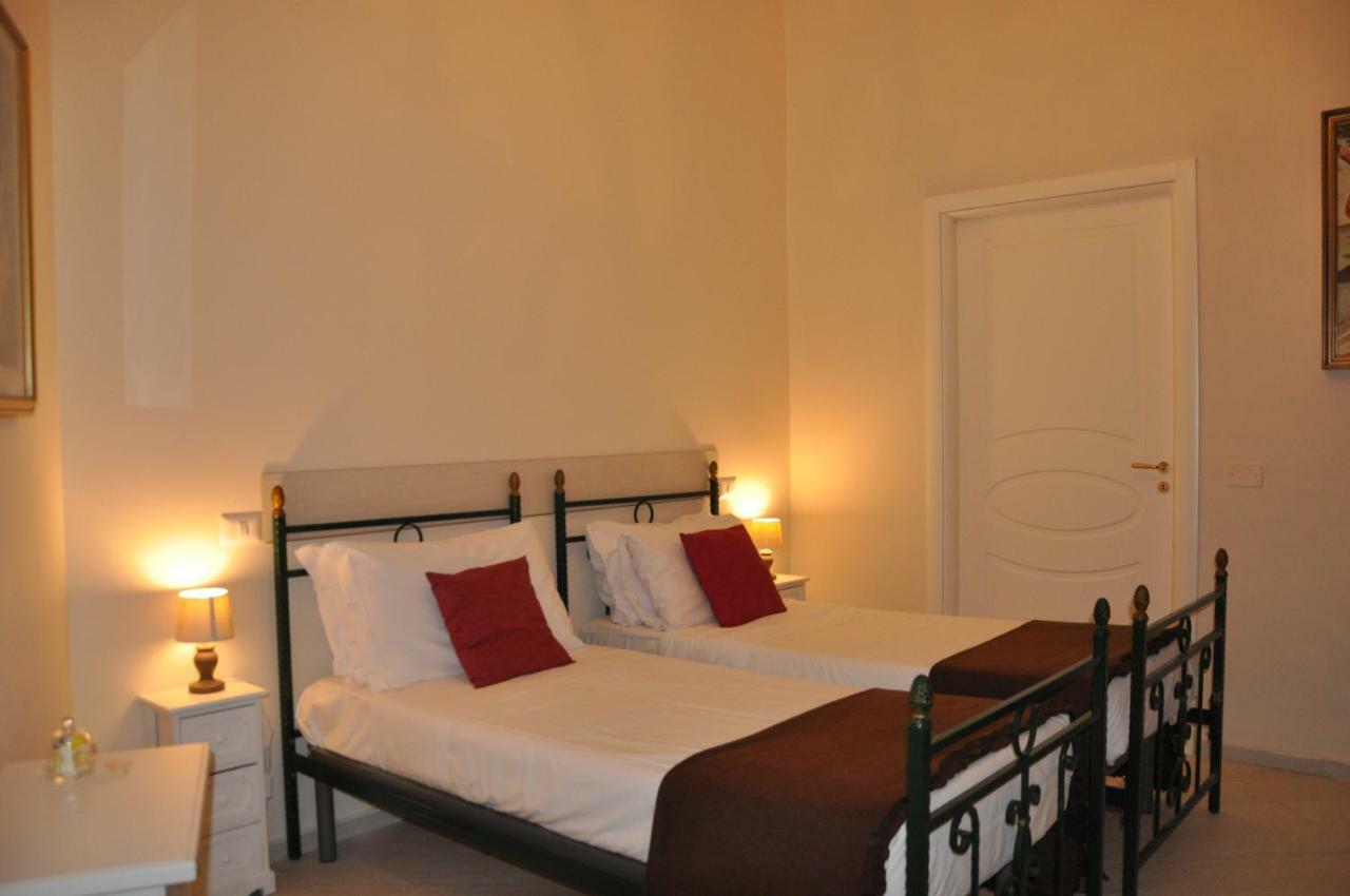 Bed and Breakfast Domus Borbonica Neapol Exteriér fotografie